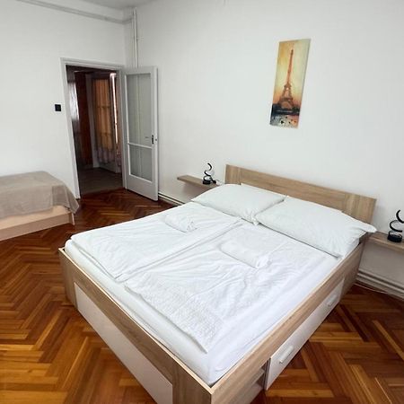 Pingvin Cukraszda Apartman Balatonmáriafürdő Eksteriør bilde