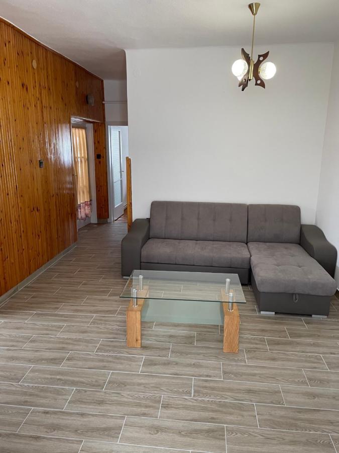 Pingvin Cukraszda Apartman Balatonmáriafürdő Eksteriør bilde
