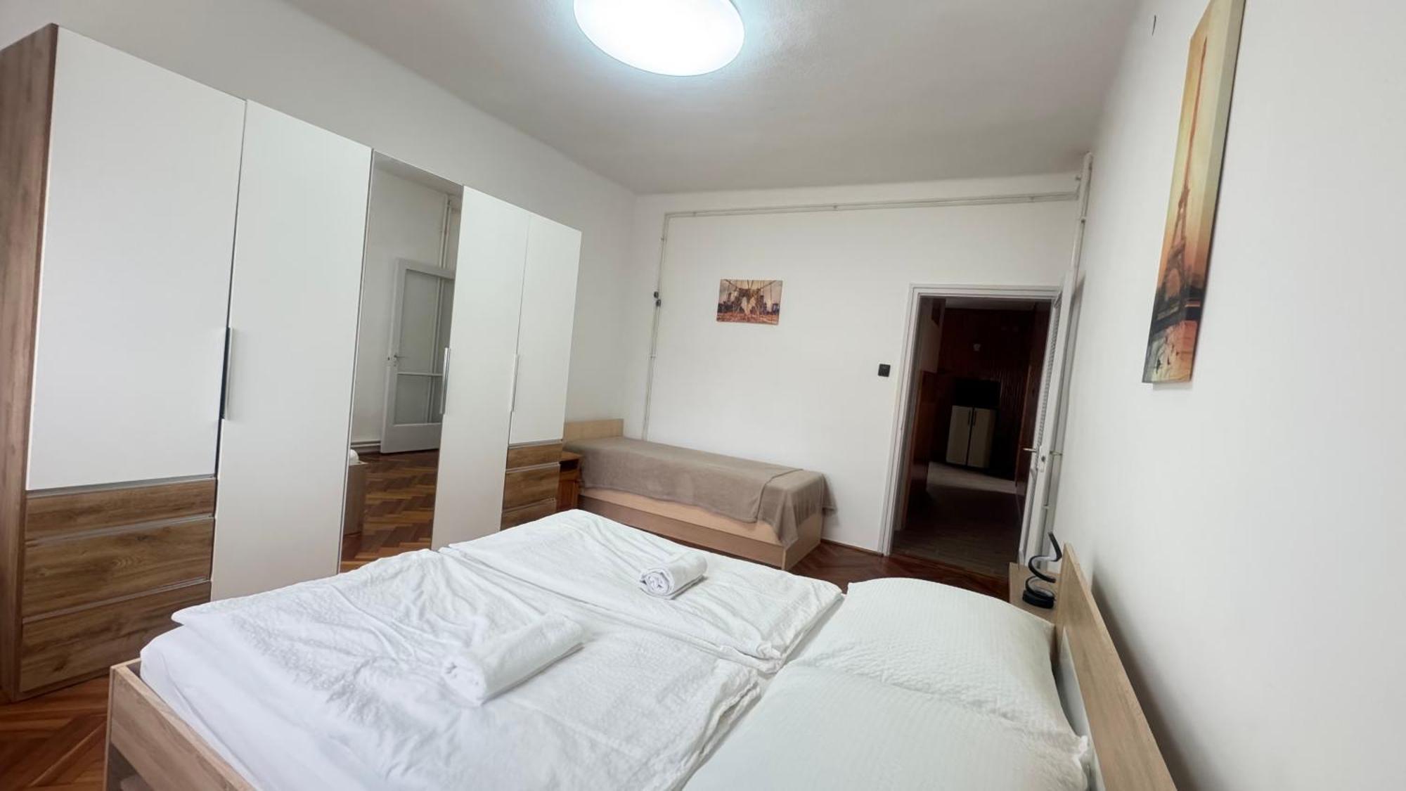 Pingvin Cukraszda Apartman Balatonmáriafürdő Eksteriør bilde