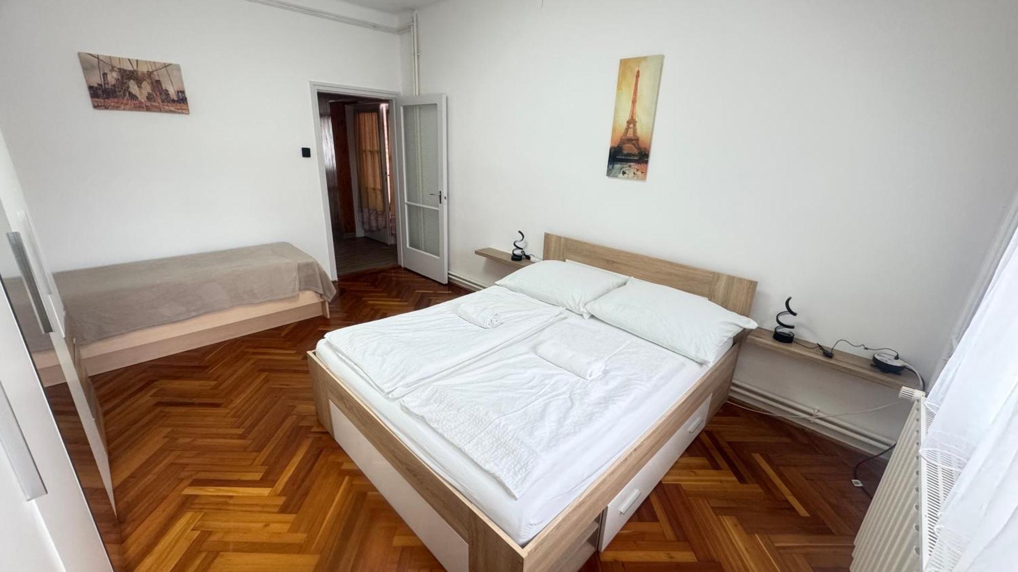 Pingvin Cukraszda Apartman Balatonmáriafürdő Eksteriør bilde